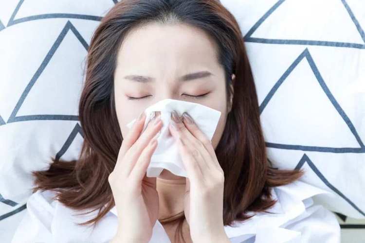 女性鼻炎