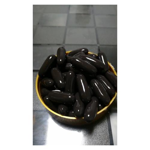  黑色软胶囊